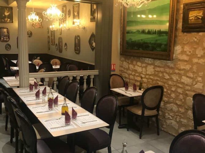 Restaurant La Scala à Rochefort, France