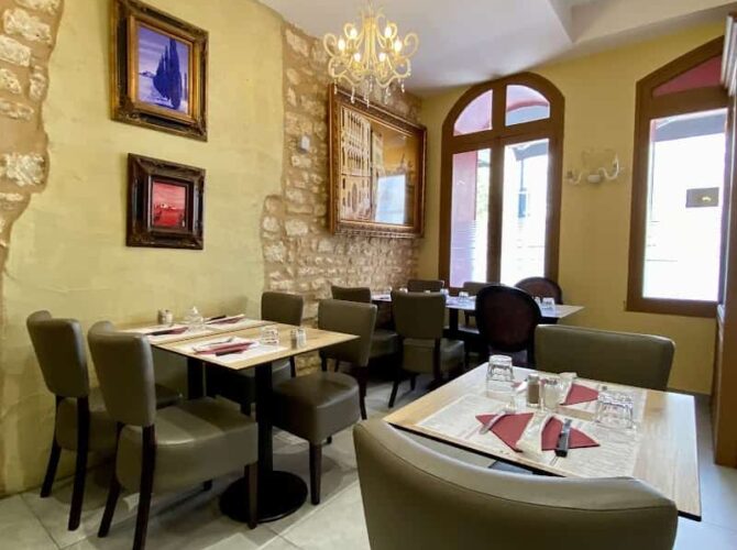 Restaurant La Scala à Rochefort, France