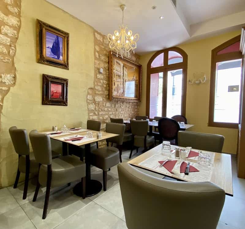 Restaurant La Scala à Rochefort, France