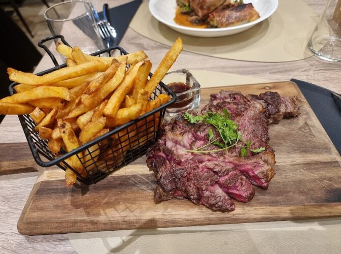 Restaurant La Table du 7 à Villeneuve-sur-lot, France