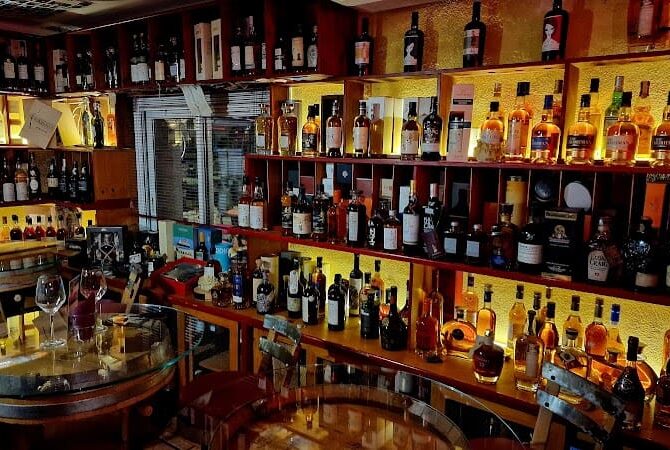 Restaurant La Taverne du Port à Marseillan, France