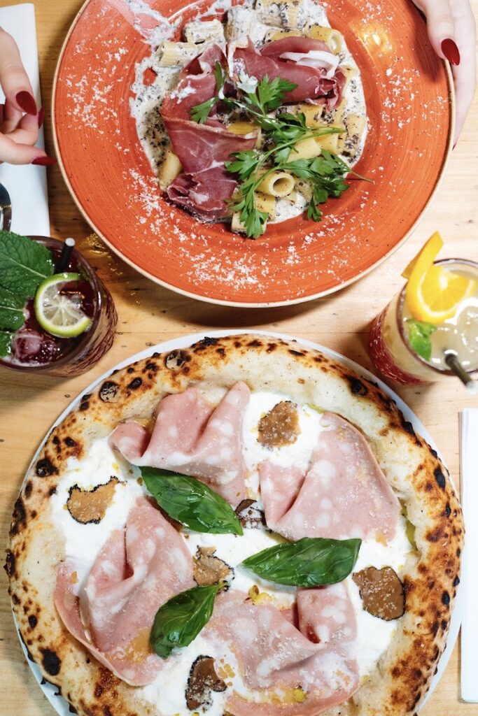 Restaurant La Terrasse du 16 à Paris, France