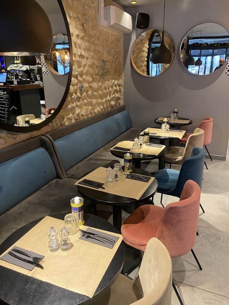 Restaurant LA TERRASSE DU CHAMP DE MARS à Valence, France — photo 1