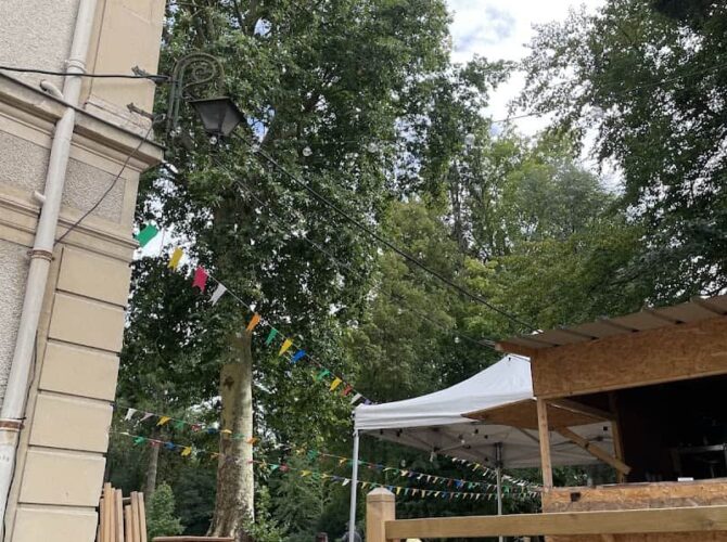 Restaurant La terrasse du parc à Dourdan, France