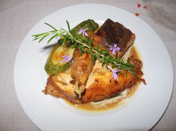 Restaurant La Tonnelle/Maison Gil Renard sous la tonnelle à Bormes-les-Mimosas, France