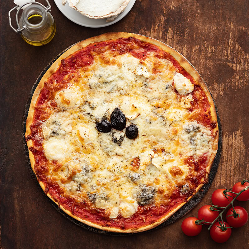 Restaurant La tour de pise à Ploemeur, France