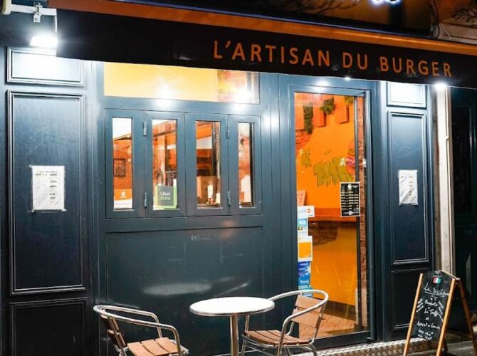 Restaurant La Vacherie à Saint-Ouen-sur-Seine, France