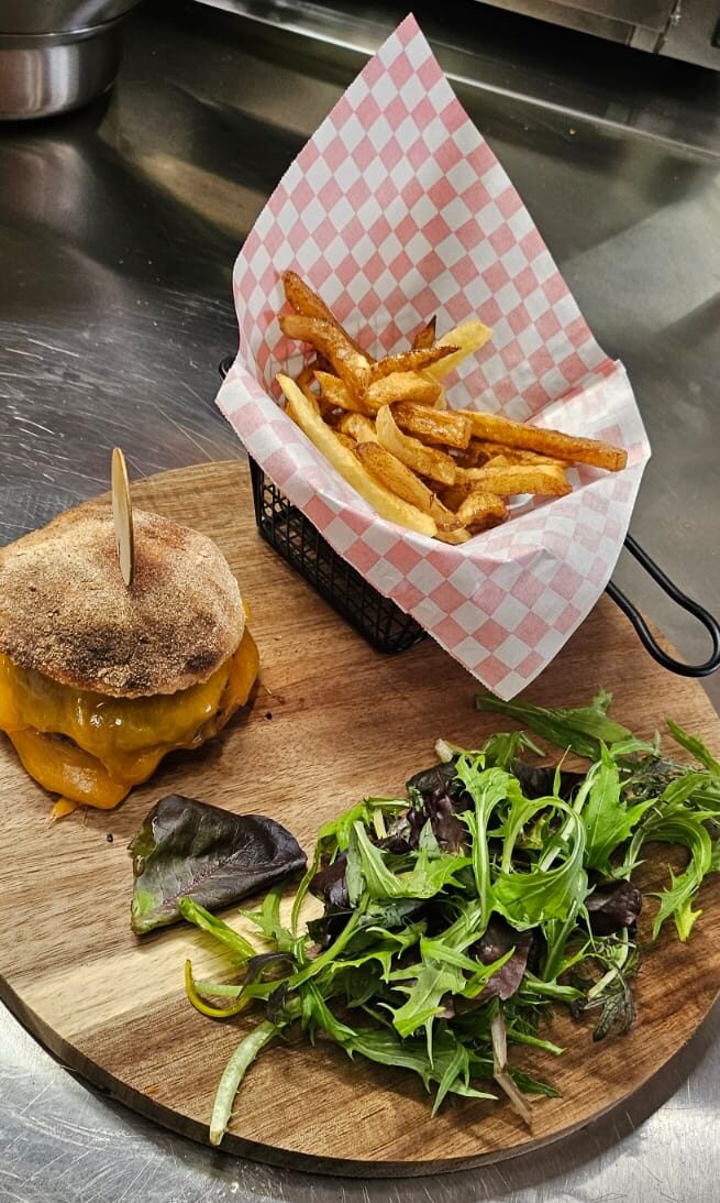 Restaurant L’auberge de la côte pizza aux feux de bois à Montgeron, France