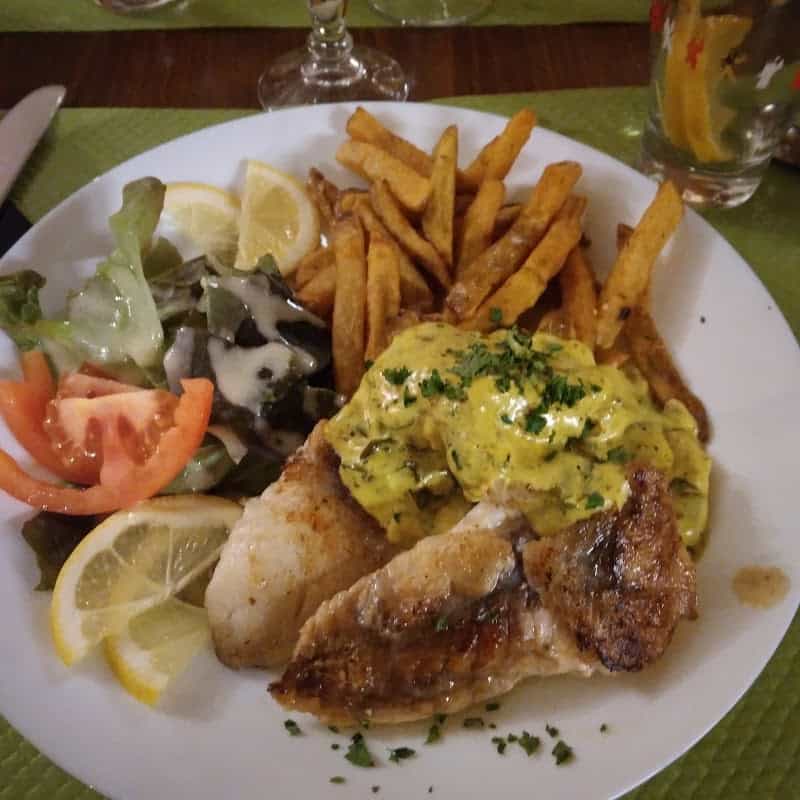 Restaurant L’Auberge Du Poney Qui Tousse à Treffiagat, France