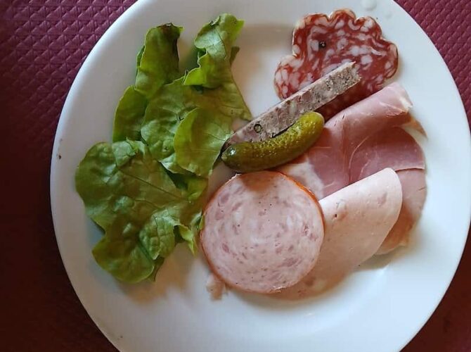 Restaurant L’Auberge Du Poney Qui Tousse à Treffiagat, France