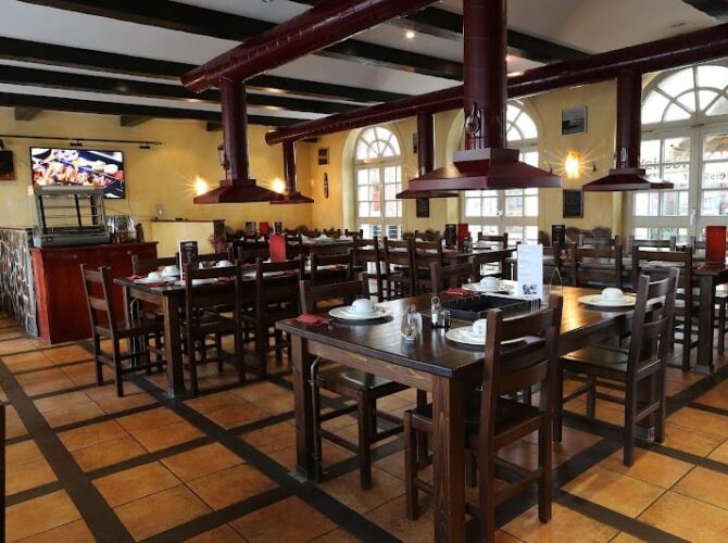 LAVA – Das Indoor-BBQ-Restaurant à Saarlouis (Sarrelouis), Allemagne