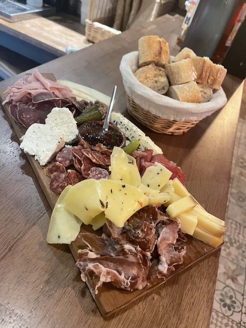 Restaurant Le 17.45 Montpellier – Planches à composer à Montpellier, France