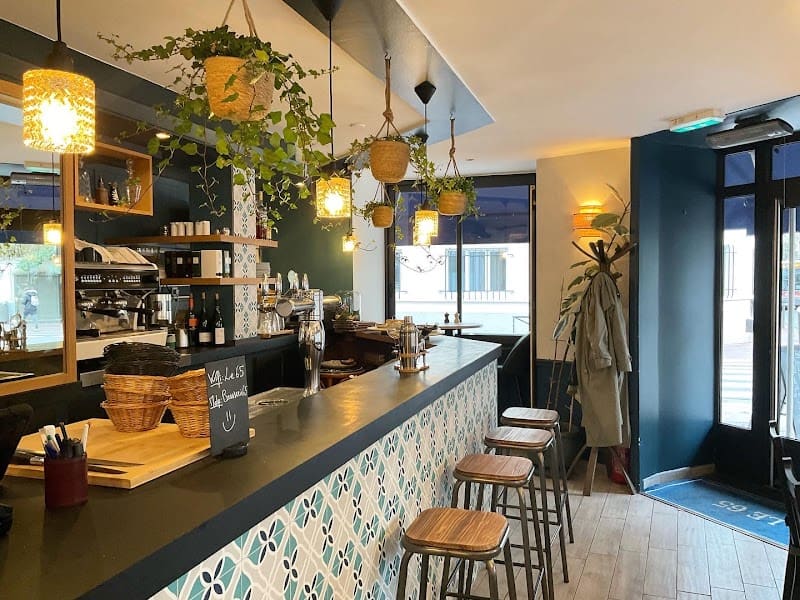 Restaurant Le 65 à Levallois-Perret, France