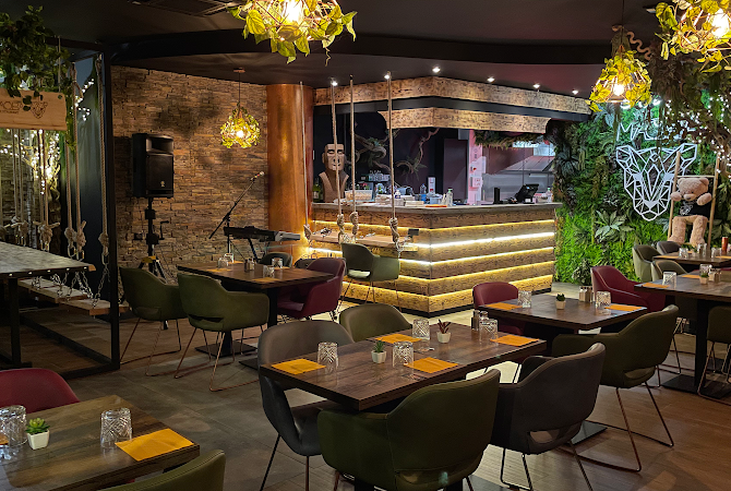 Restaurant LE BAOMA à Courbevoie, France