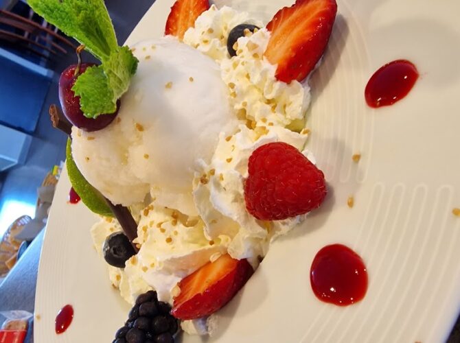 Restaurant Le Barrio Régal à Saint-Laurent-du-Var, France