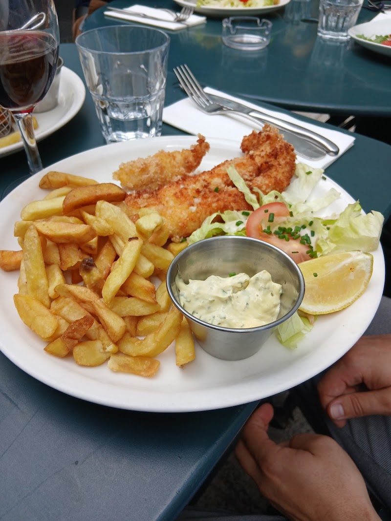 Restaurant Le Bistrot à Vin à Courbevoie, France