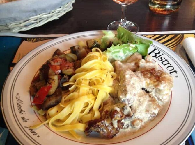 Restaurant Le Bistrot De La Place à Saint-Max, France