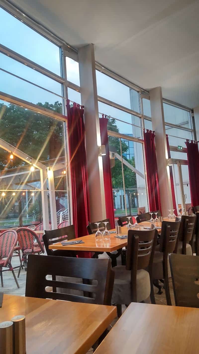 Restaurant Le Bistrot d’Edmond – Gennevilliers. à Gennevilliers, France