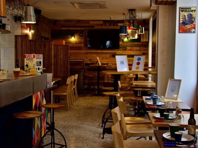 Restaurant Le bistrot des copains à Colombes, France