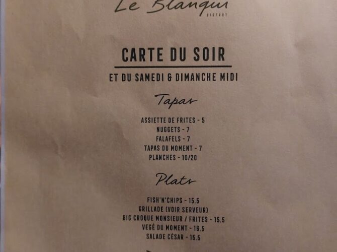 Restaurant Le Blanqui à Saint-Ouen-sur-Seine, France