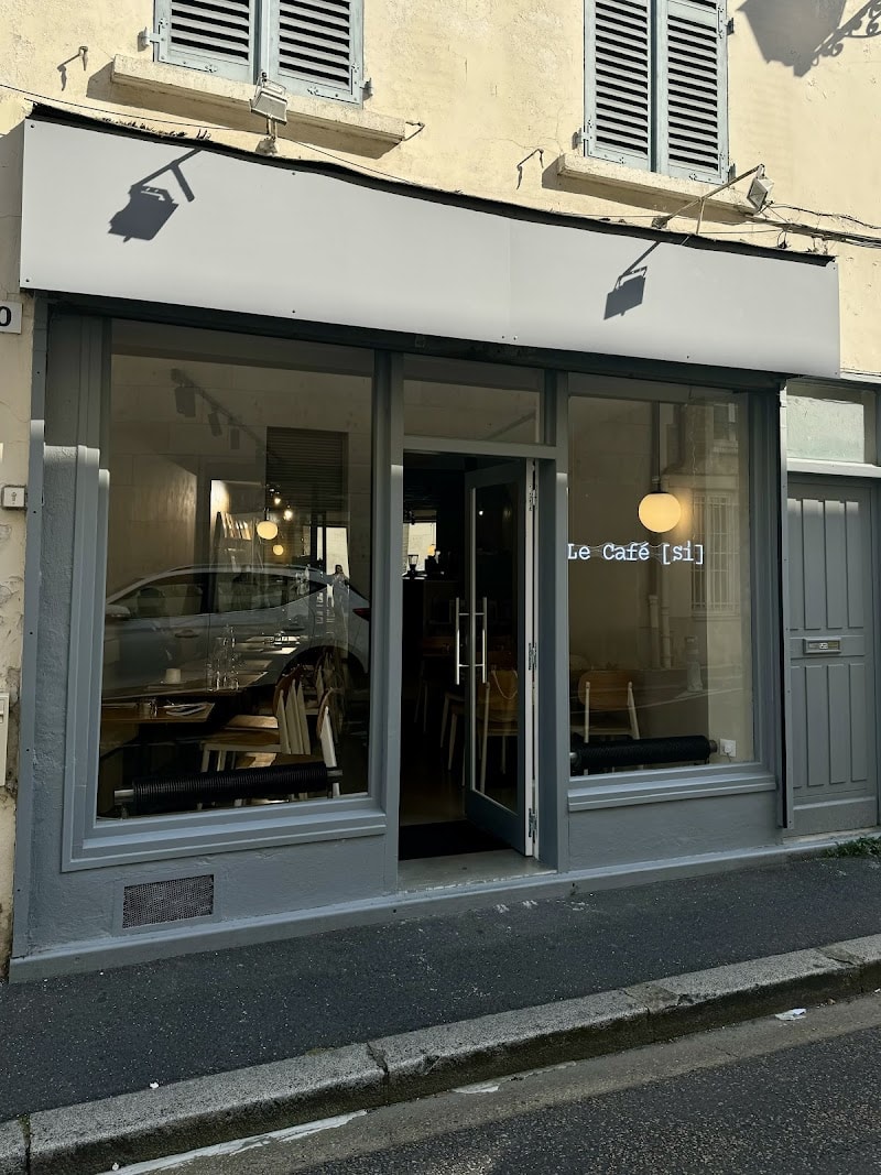 Restaurant Le café [si] à Pontoise, France