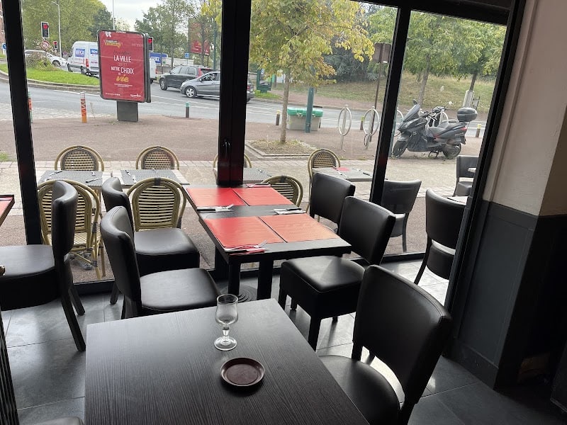 Le Camélinat Restaurant à Gennevilliers, France