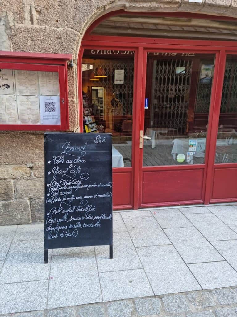 Restaurant Le Cantorbery à Dinan, France — photo 1