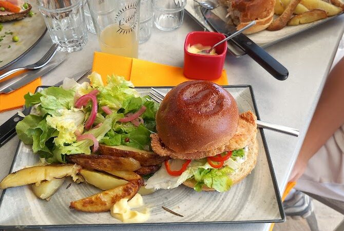 Restaurant Le Carré 56 à La Trinité-sur-Mer, France