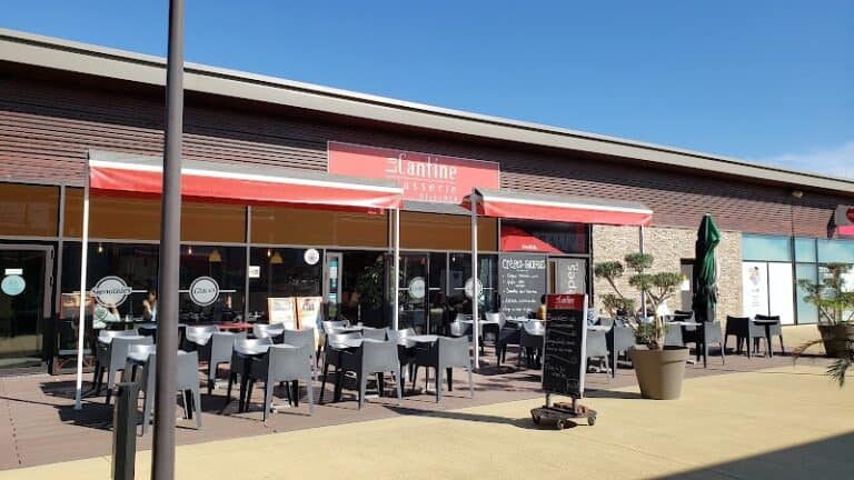 Restaurant Le Carré des Gourmets à Orange, France — photo 1
