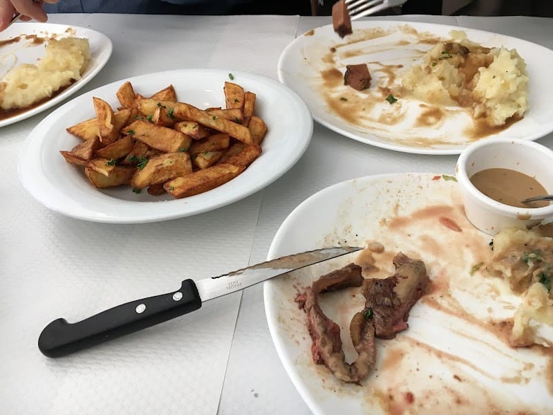 Restaurant Le Carré à Ivry-sur-Seine, France