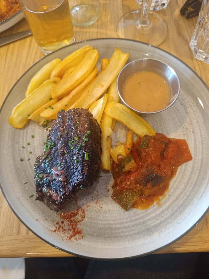 Restaurant Le Carré à Lorient, France