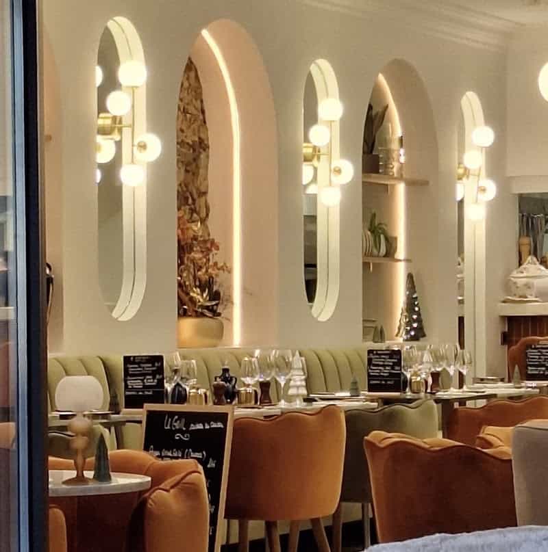 Restaurant le Cauvet, Brasserie des 4 Chemins à Cogolin, France