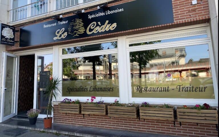 Restaurant Le Cèdre à Braine-l'Alleud, Belgique — photo 1