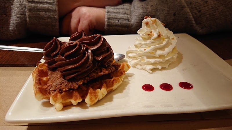 Restaurant Le Chat qui Fume à Lille, France