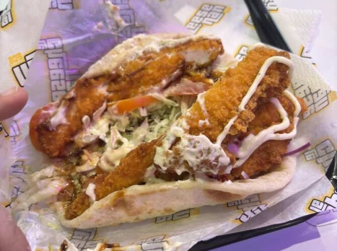 Restaurant LE CHEESE NAN – Ivry-sur-Seine à Ivry-sur-Seine, France