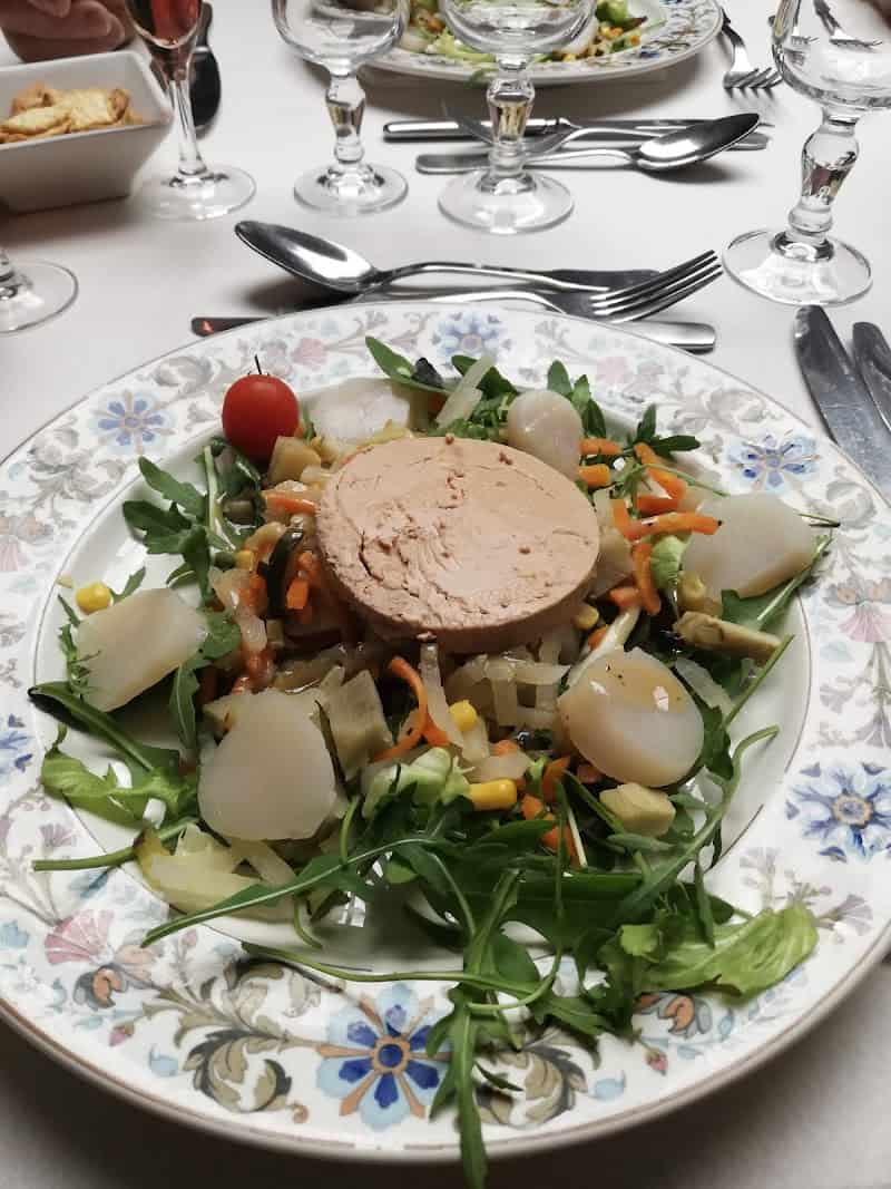 Restaurant Le Coat Hellen à Plonéour-Lanvern, France