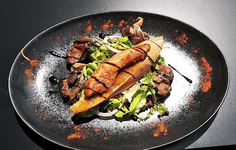 Restaurant Le Comptoir des Halles à Castelnaudary, France