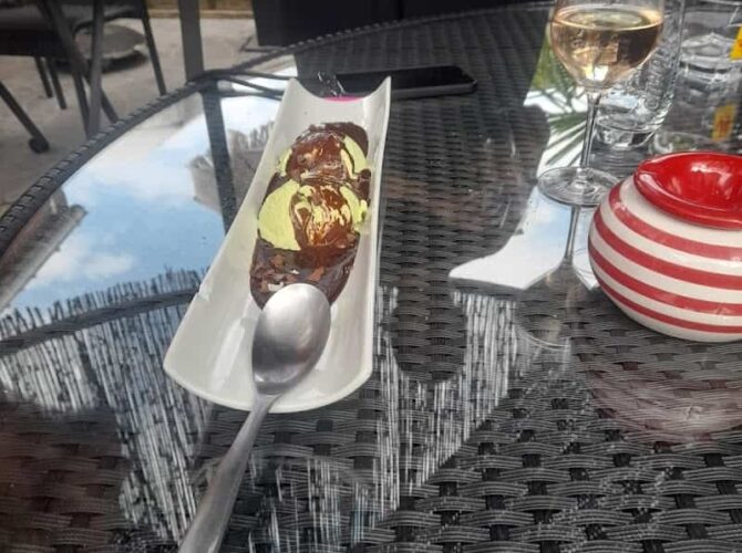 Restaurant Le Coquelicot à Lens, France