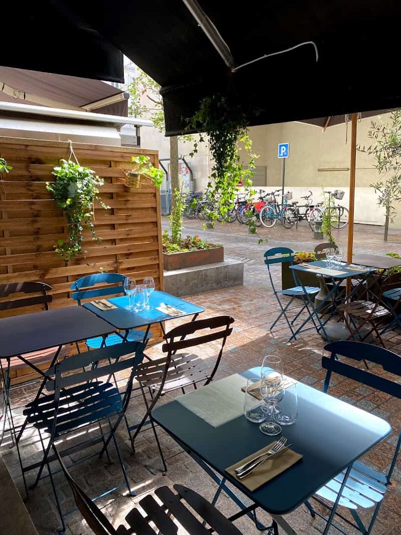 Restaurant Le Court Bouillon à Levallois-Perret, France