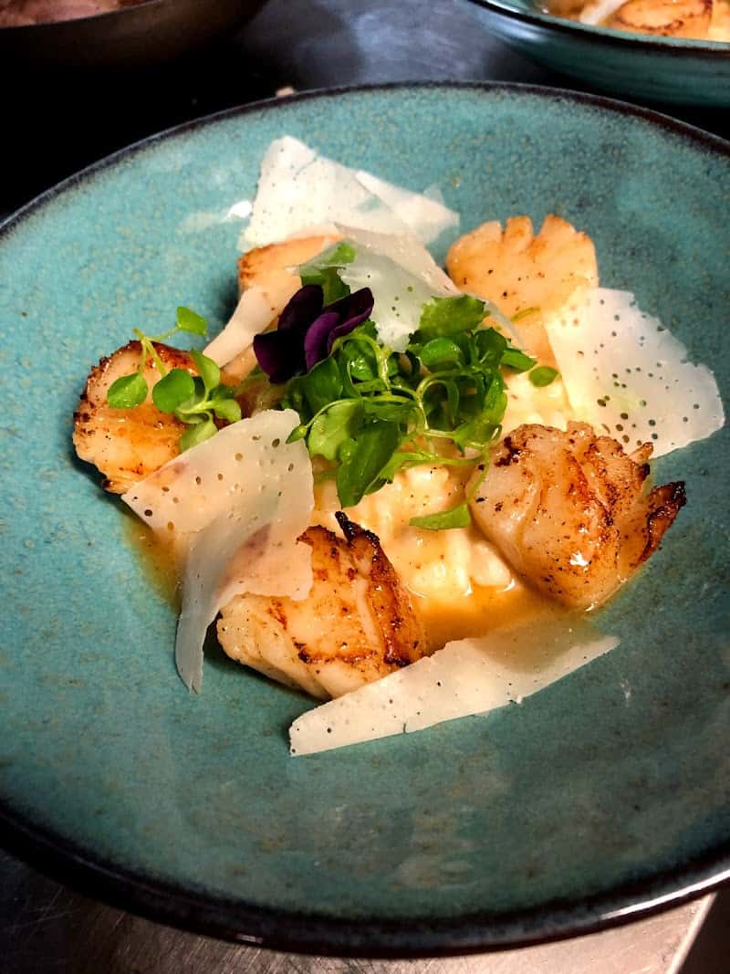 Restaurant Le Court Bouillon à Levallois-Perret, France