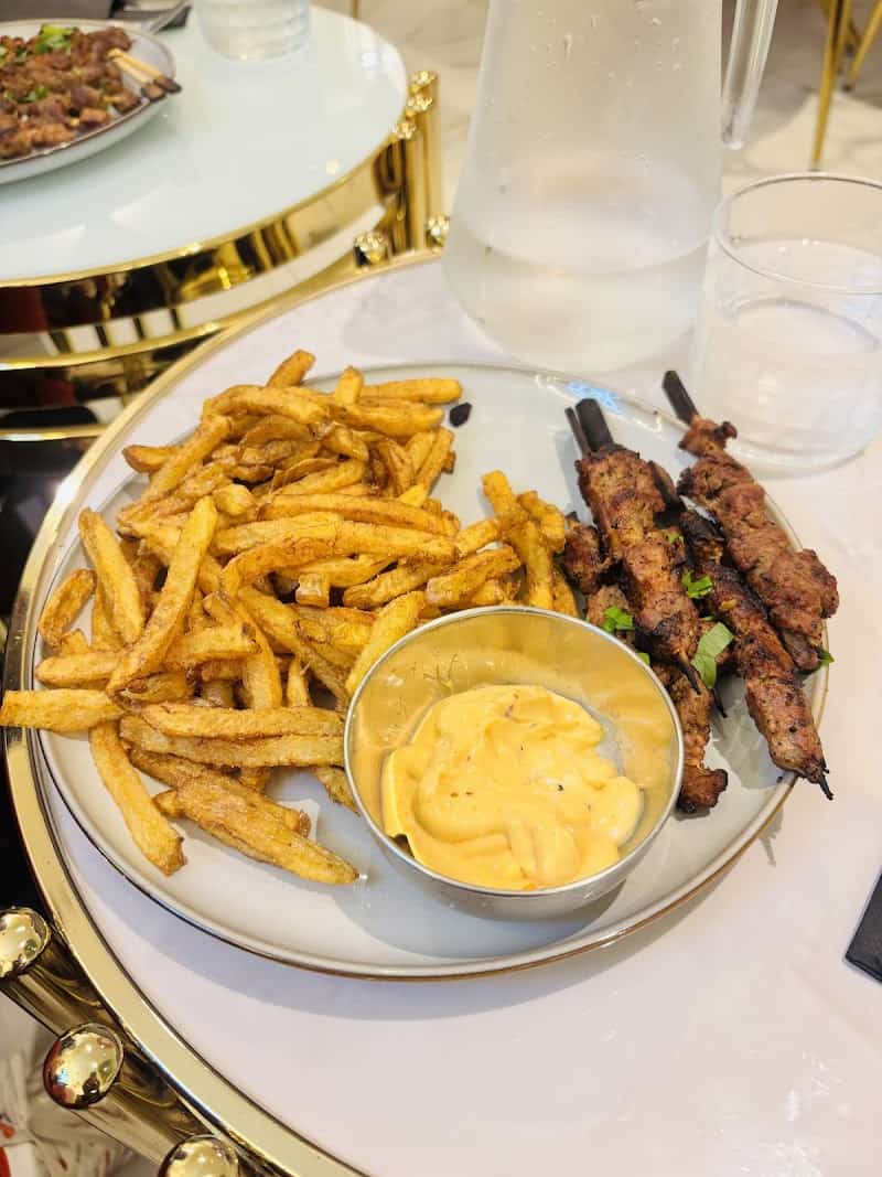 Restaurant Le Dibier à Bagneux, France