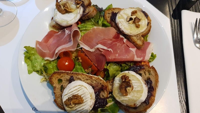 Restaurant Le Faubourg Enghien-les-bains à Enghien-les-Bains, France