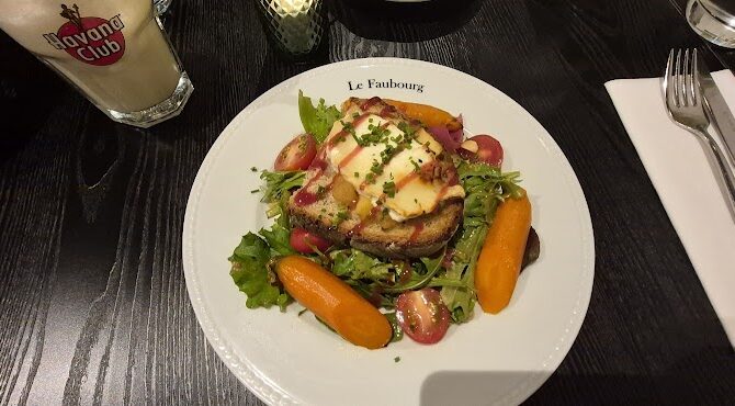 Restaurant Le Faubourg Enghien-les-bains à Enghien-les-Bains, France