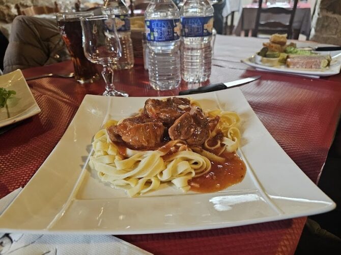 Restaurant Le Fer à Cheval à Boissy-le-Cutté, France