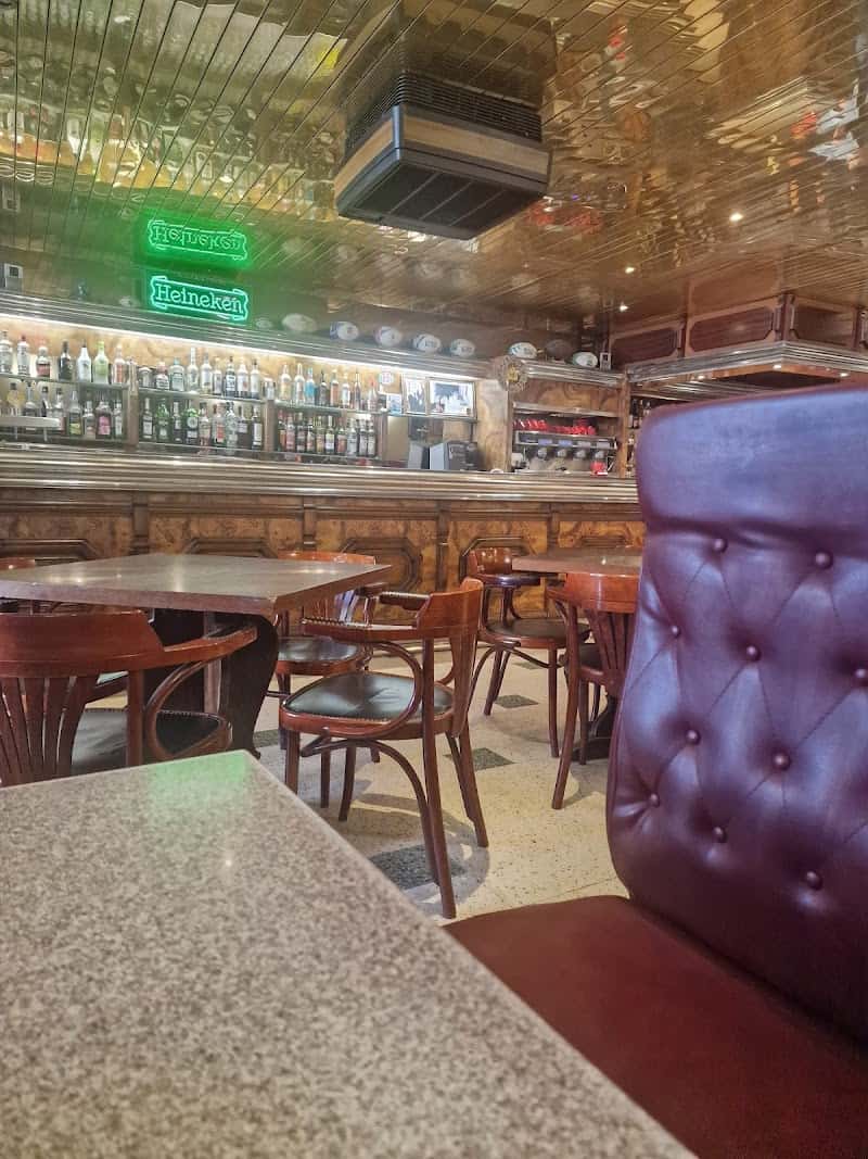 Restaurant Le Français à Castelnaudary, France