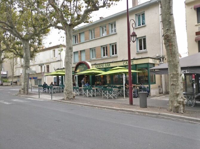Restaurant Le Grand Bar à Castelnaudary, France