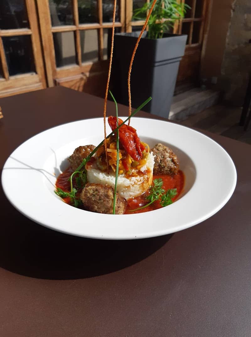 Restaurant LE GRAND PIN à Grimaud, France