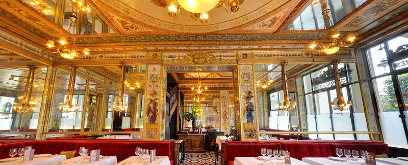 Restaurant Le Grand Véfour à Paris, France