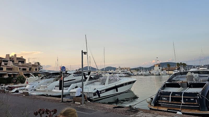 Restaurant Le Jardin Impérial à Cogolin, France