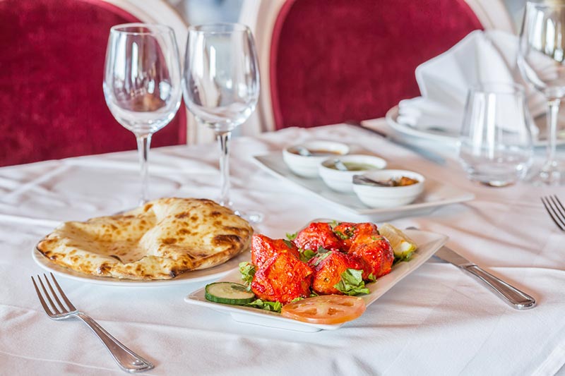 Restaurant Le Kashmir Flots Bleus à Saint-Laurent-du-Var, France